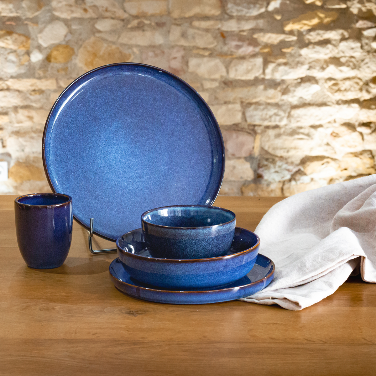 Assiette creuse Moon bleue 22cm Table passion - Ambiance & Styles